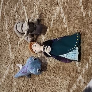 Set of Like New Frozen Plushies